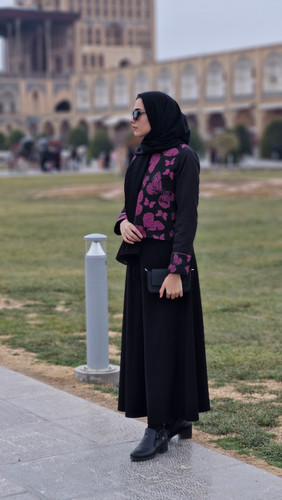 کت و سارافون شاپرک